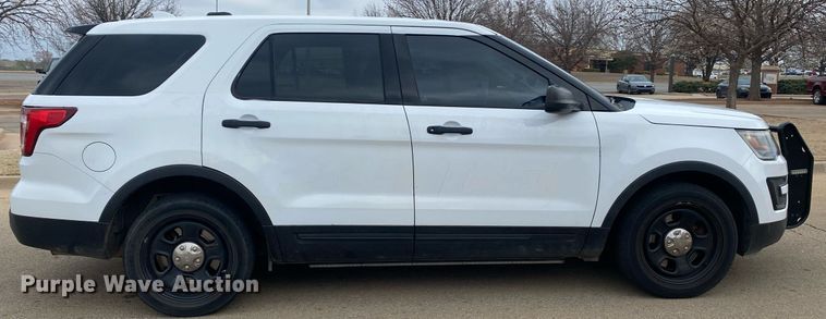 image for item KV9619 2017 Ford Explorer Police  SUV