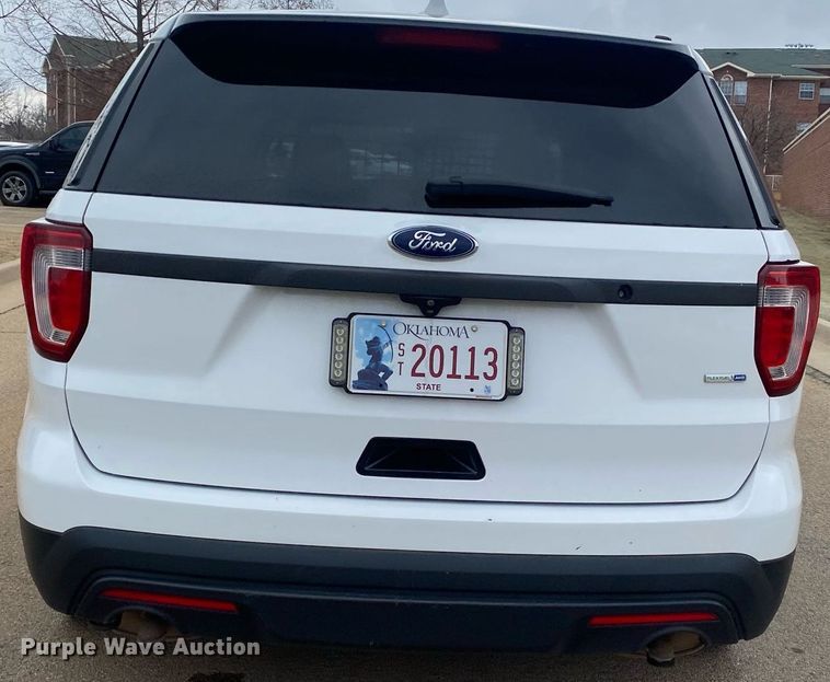 image for item KV9619 2017 Ford Explorer Police  SUV