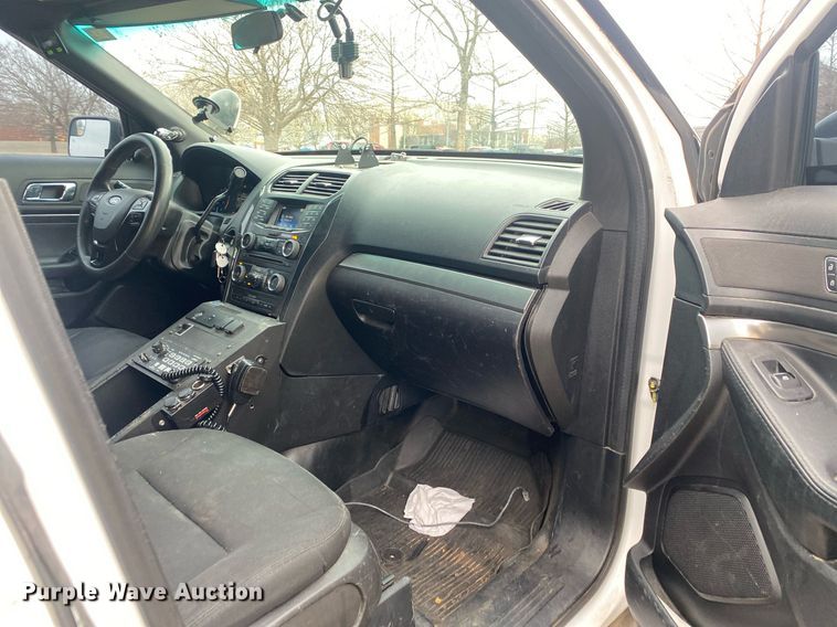 image for item KV9619 2017 Ford Explorer Police  SUV