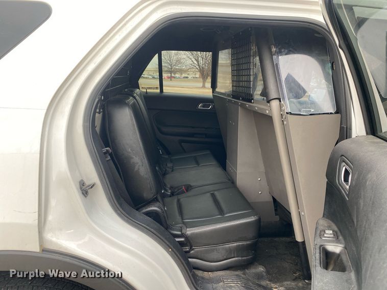 image for item KV9619 2017 Ford Explorer Police  SUV