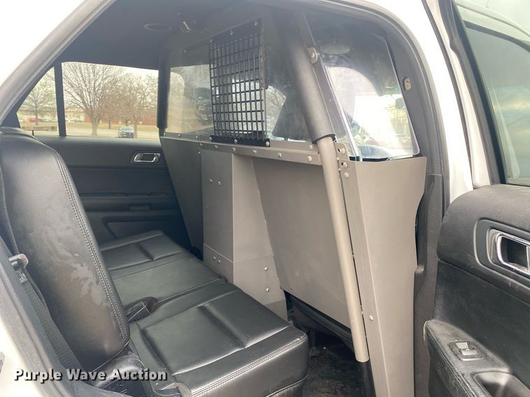 image for item KV9619 2017 Ford Explorer Police  SUV