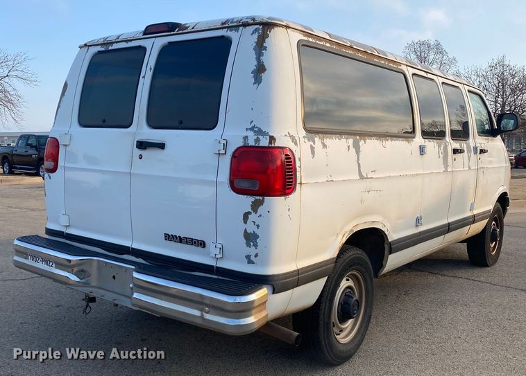 image for item KV9620 2000 Dodge Ram 2500  van