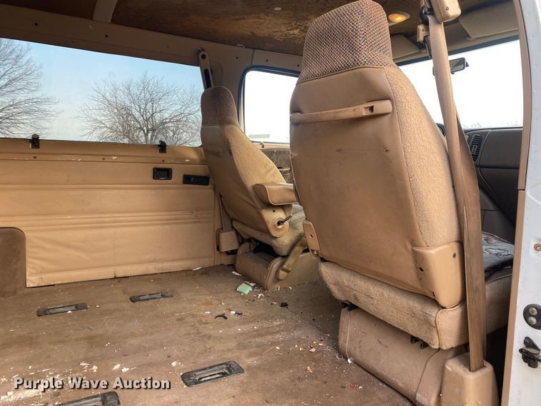 image for item KV9620 2000 Dodge Ram 2500  van