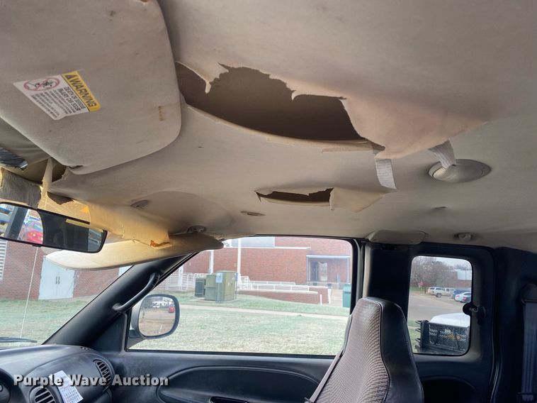 image for item KV9621 2001 Dodge Ram 2500  Quad Cab flatbed truck