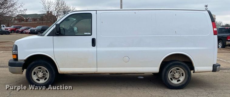 image for item KV9622 2007 Chevrolet Express 3500  van