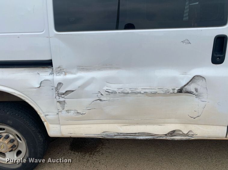 image for item KV9622 2007 Chevrolet Express 3500  van