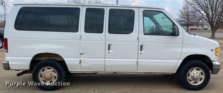 image for item KV9624 1998 Ford Club Wagon XLT  van