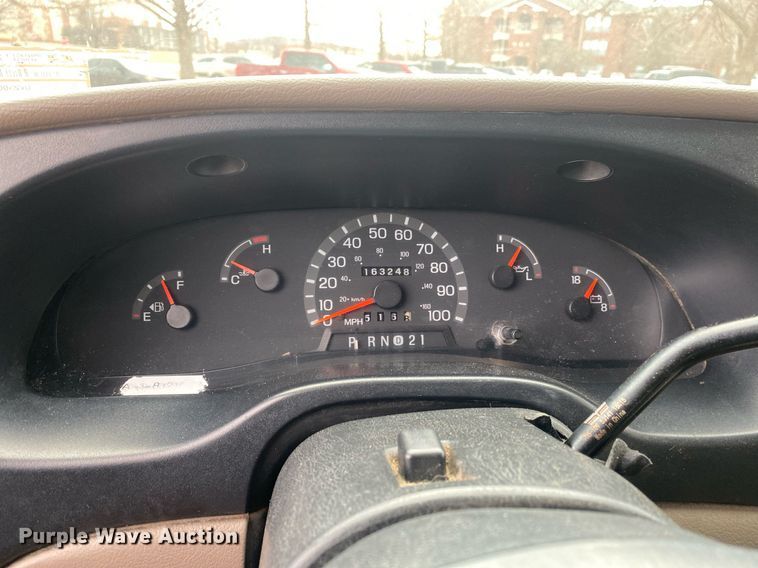 image for item KV9624 1998 Ford Club Wagon XLT  van