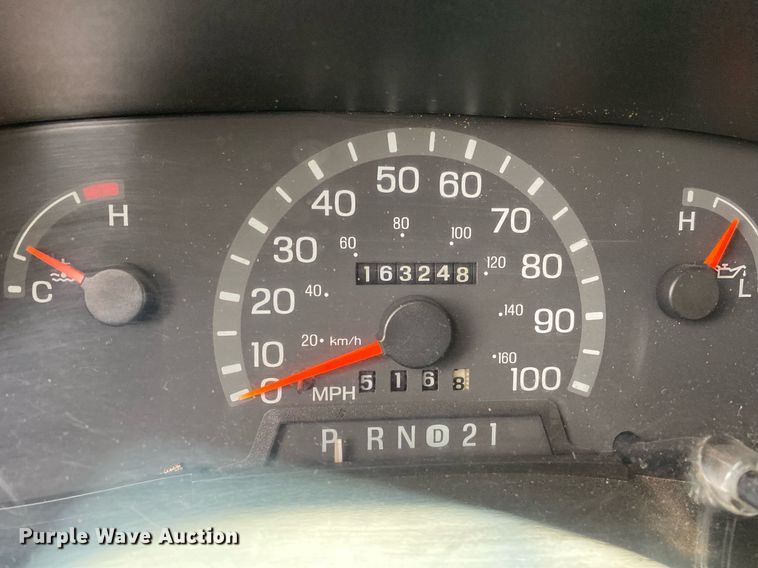 image for item KV9624 1998 Ford Club Wagon XLT  van