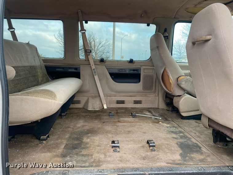 image for item KV9624 1998 Ford Club Wagon XLT  van