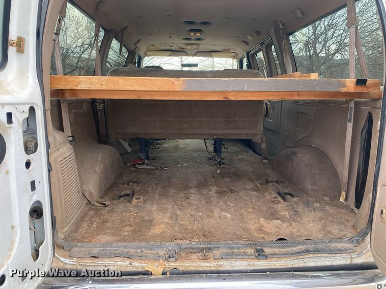 image for item KV9624 1998 Ford Club Wagon XLT  van