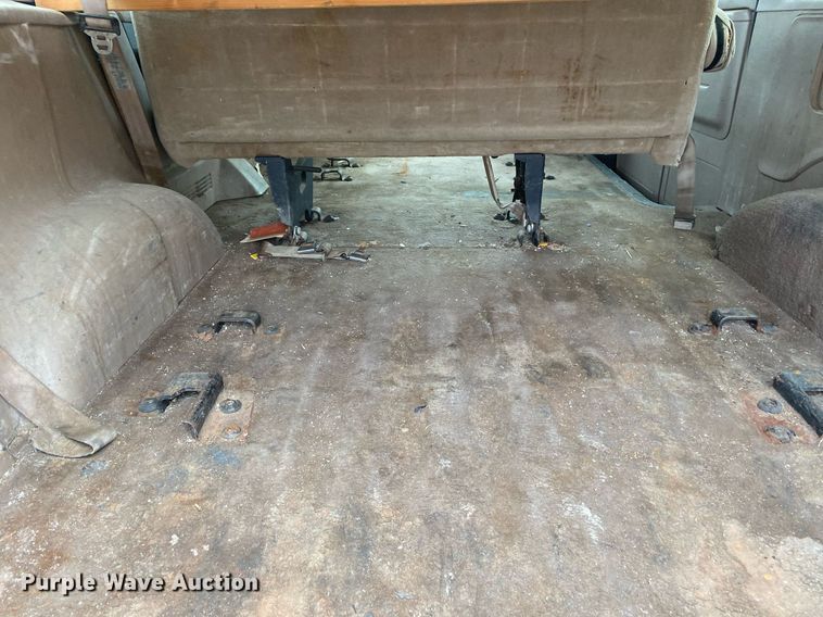 image for item KV9624 1998 Ford Club Wagon XLT  van