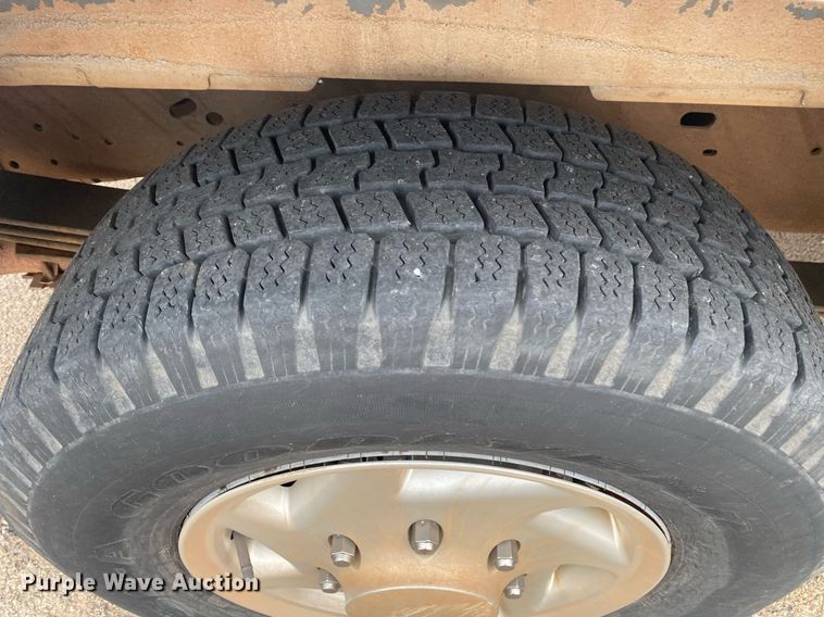 image for item KV9624 1998 Ford Club Wagon XLT  van