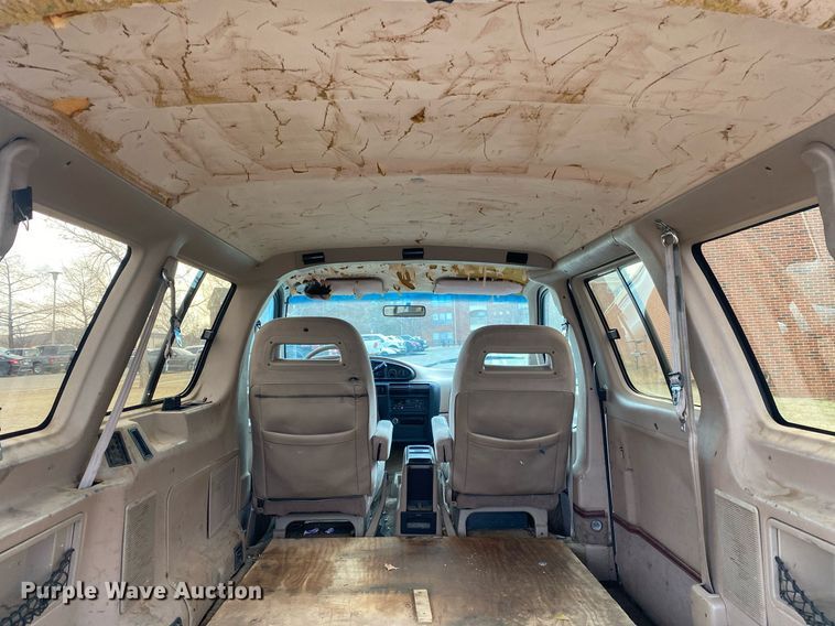 image for item KV9625 1996 Ford Aerostar XLT  van