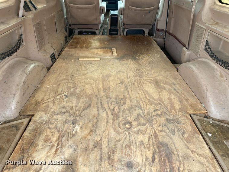 image for item KV9625 1996 Ford Aerostar XLT  van