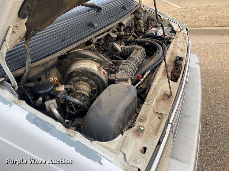 image for item KV9625 1996 Ford Aerostar XLT  van