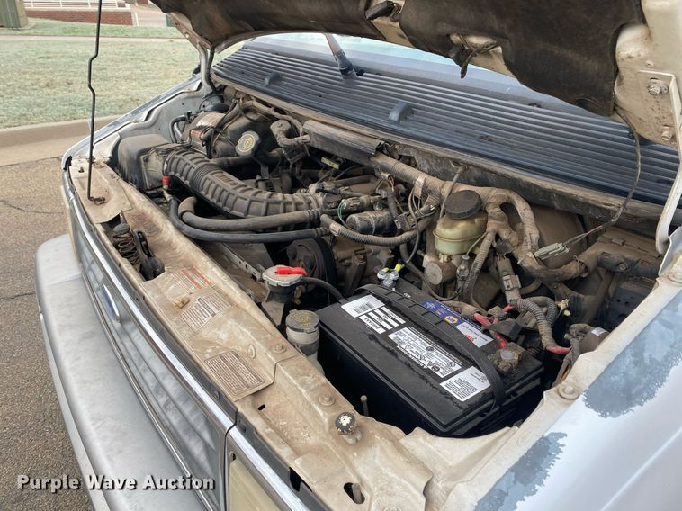 image for item KV9625 1996 Ford Aerostar XLT  van