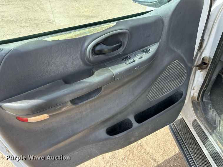 image for item KX9057 1999 Ford F150  Ext. Cab pickup truck