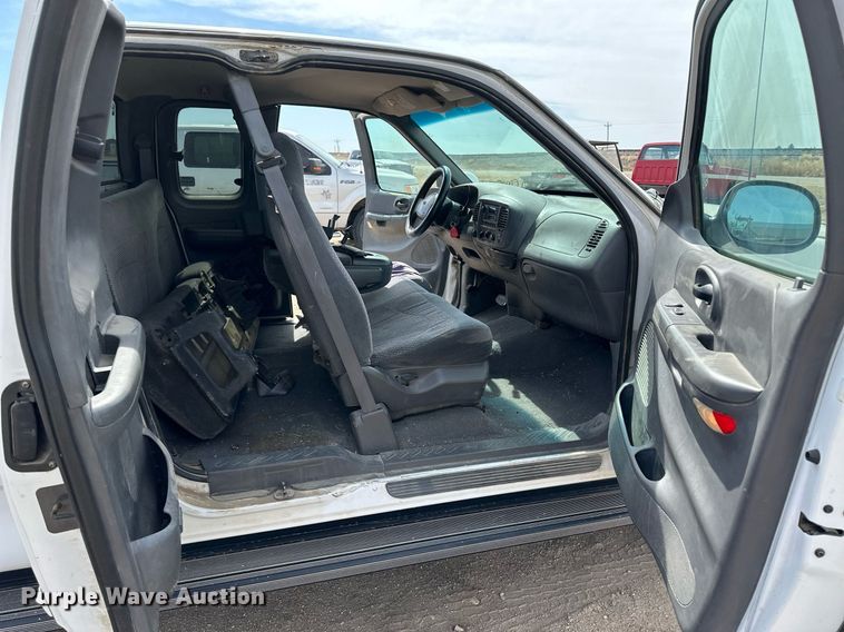 image for item KX9057 1999 Ford F150  Ext. Cab pickup truck