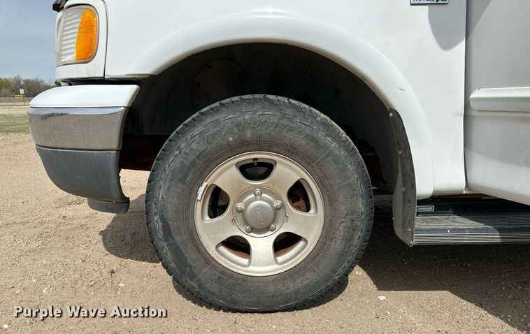 image for item KX9057 1999 Ford F150  Ext. Cab pickup truck