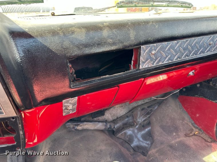 image for item KX9060 1984 Chevrolet K30  pickup truck cab and chassis