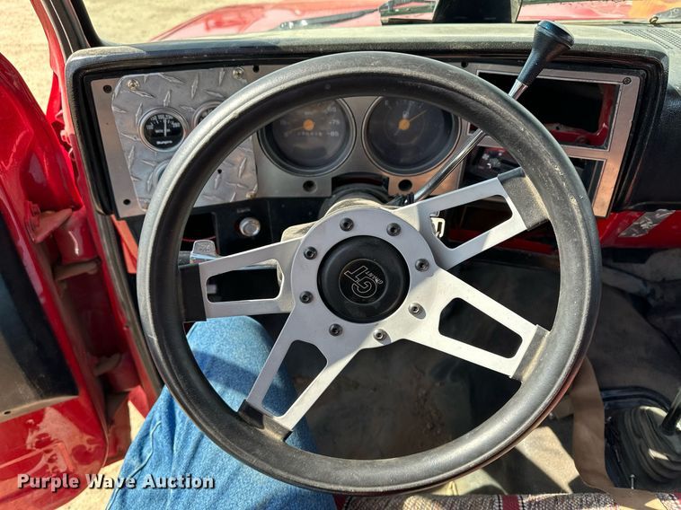 image for item KX9060 1984 Chevrolet K30  pickup truck cab and chassis