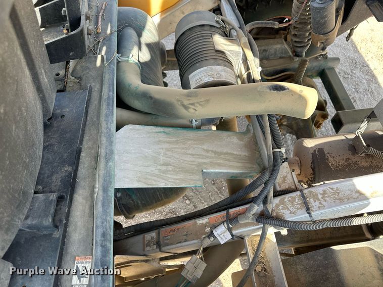 image for item KX9061 Bobcat 2200  utility vehicle