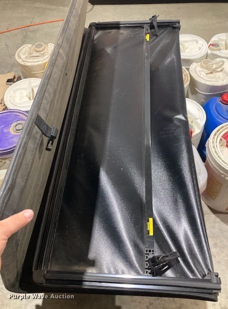 image for item KX9063 Automotive accessories