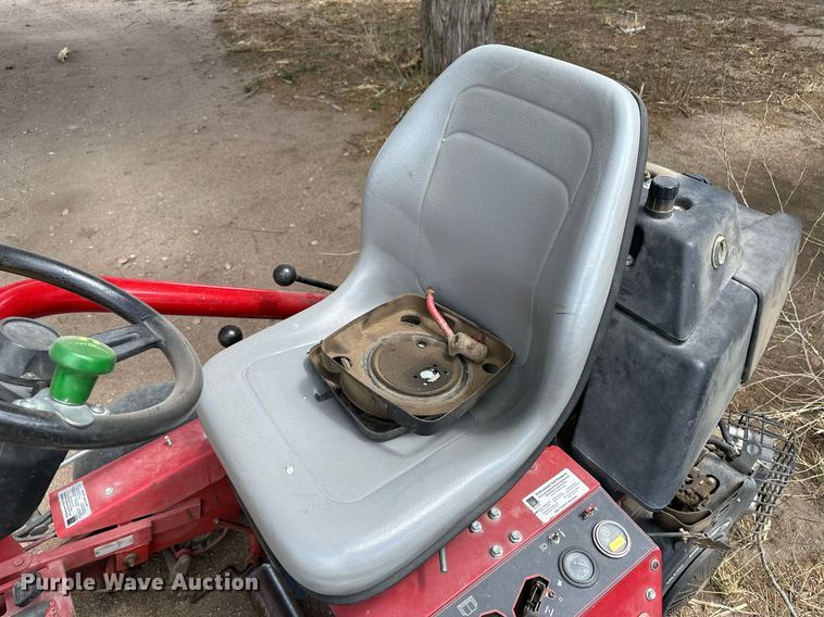 image for item KX9066 Toro  greens mower