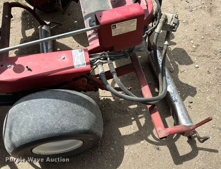 image for item KX9066 Toro  greens mower