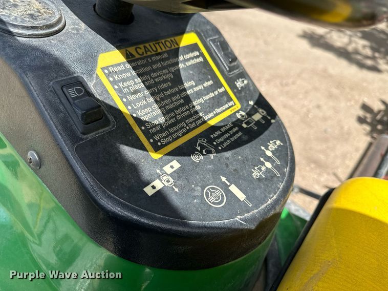 image for item KX9067 John Deere 1200A  bunker rake