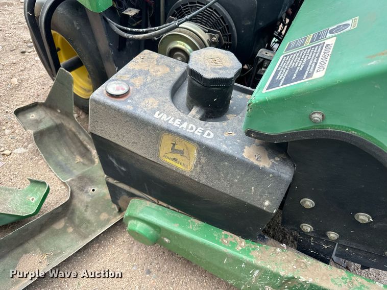image for item KX9068 John Deere Aercore 800  aerator
