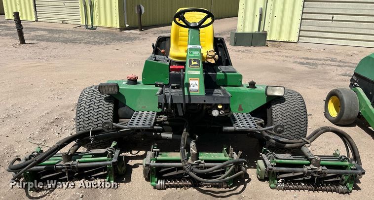 image for item KX9069 John Deere 3235A  reel mower