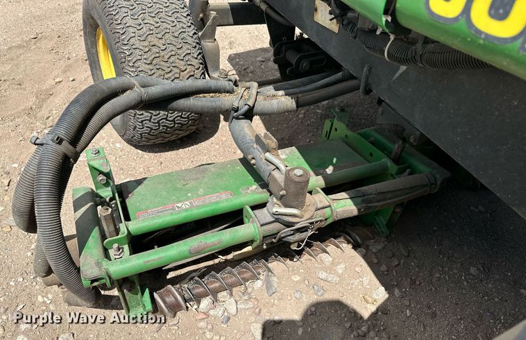 image for item KX9069 John Deere 3235A  reel mower