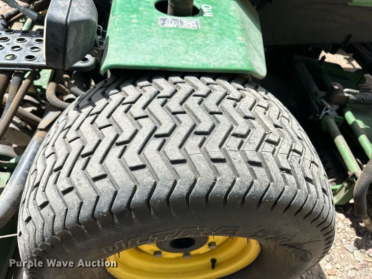 image for item KX9069 John Deere 3235A  reel mower