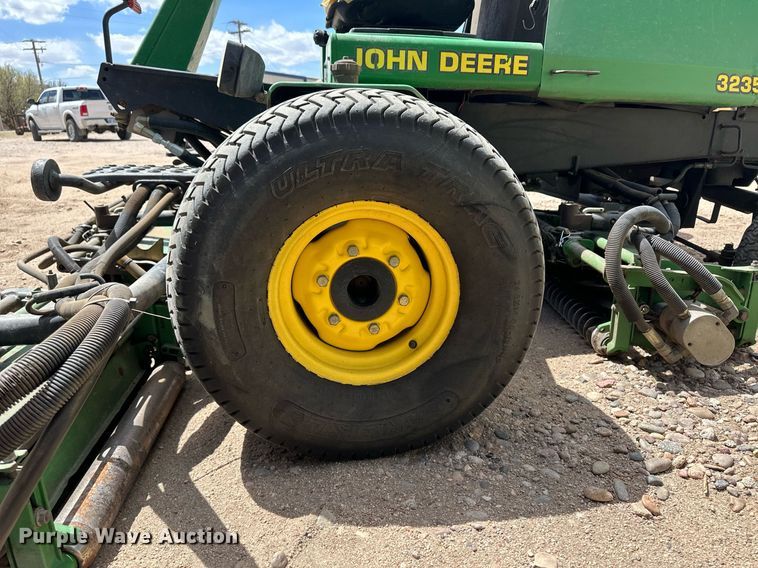 image for item KX9069 John Deere 3235A  reel mower