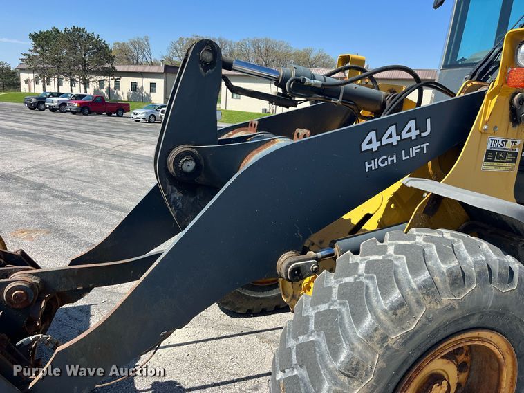 image for item LA9868 2008 John Deere 444J  wheel loader