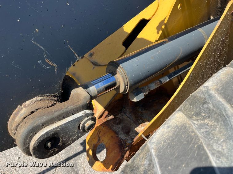 image for item LA9868 2008 John Deere 444J  wheel loader