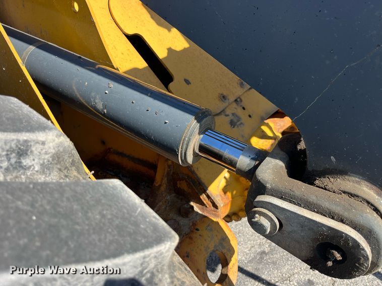 image for item LA9868 2008 John Deere 444J  wheel loader