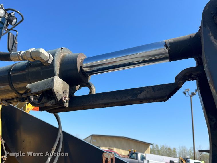 image for item LA9868 2008 John Deere 444J  wheel loader