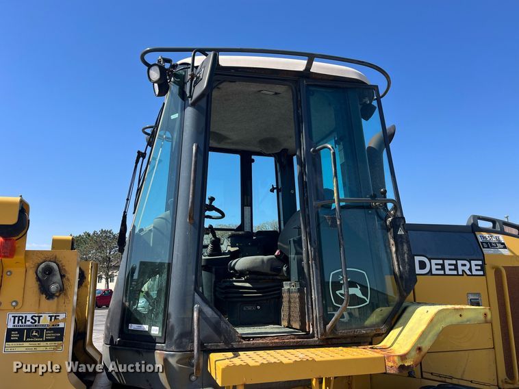image for item LA9868 2008 John Deere 444J  wheel loader