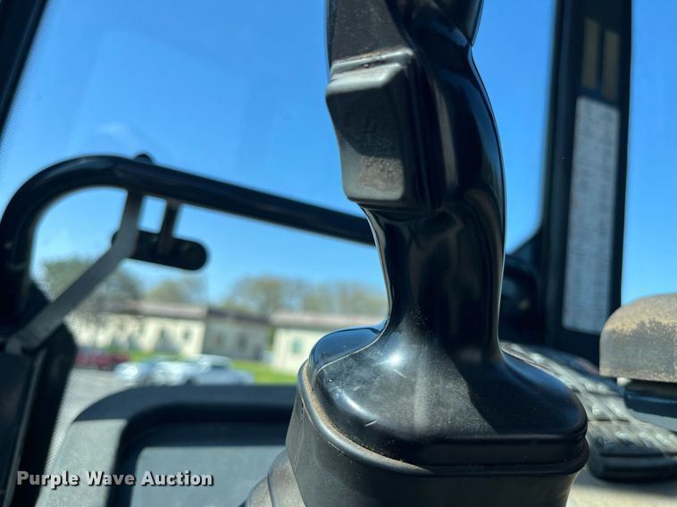 image for item LA9868 2008 John Deere 444J  wheel loader