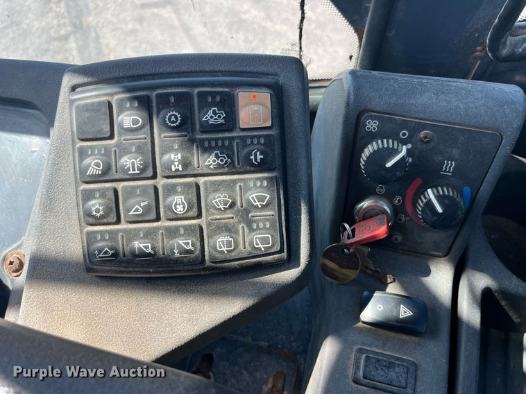 image for item LA9868 2008 John Deere 444J  wheel loader