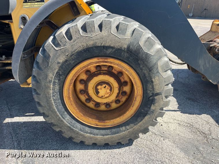 image for item LA9868 2008 John Deere 444J  wheel loader