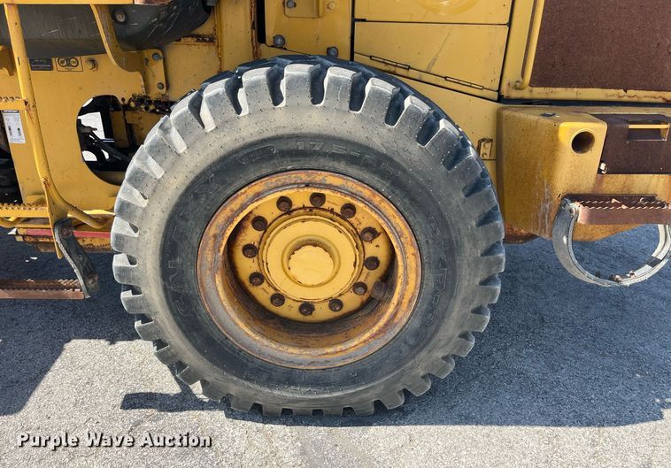 image for item LA9868 2008 John Deere 444J  wheel loader