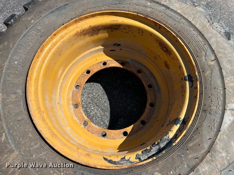 image for item LA9868 2008 John Deere 444J  wheel loader