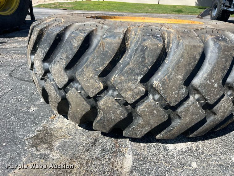 image for item LA9868 2008 John Deere 444J  wheel loader