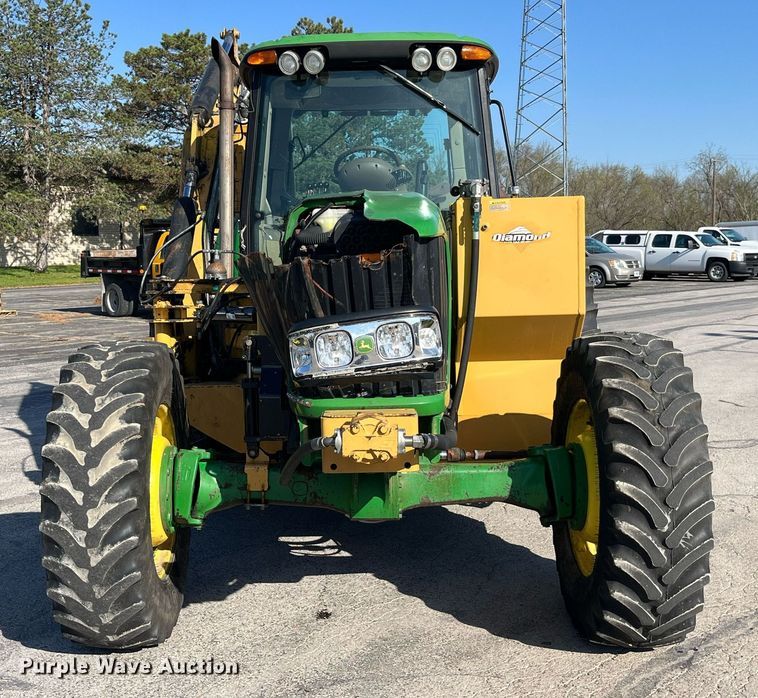image for item LA9869 John Deere 7130 Premium  MFWD tractor
