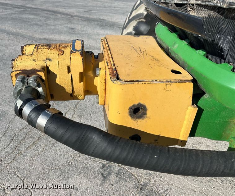 image for item LA9869 John Deere 7130 Premium  MFWD tractor