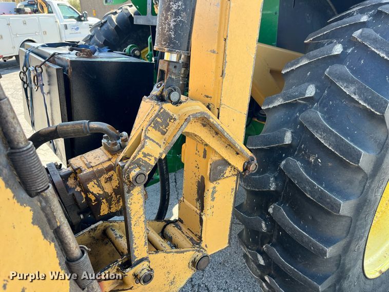 image for item LA9869 John Deere 7130 Premium  MFWD tractor